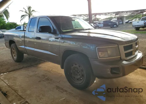 2010 Dodge Dakota Sxt z USA, uszkodzony, nr VIN 1D7CW3BP4AS131791